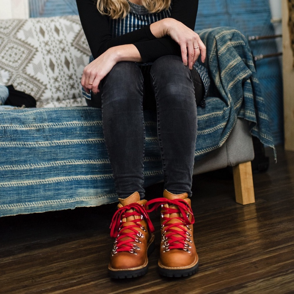 Danner Women’s Mountain Light Boots